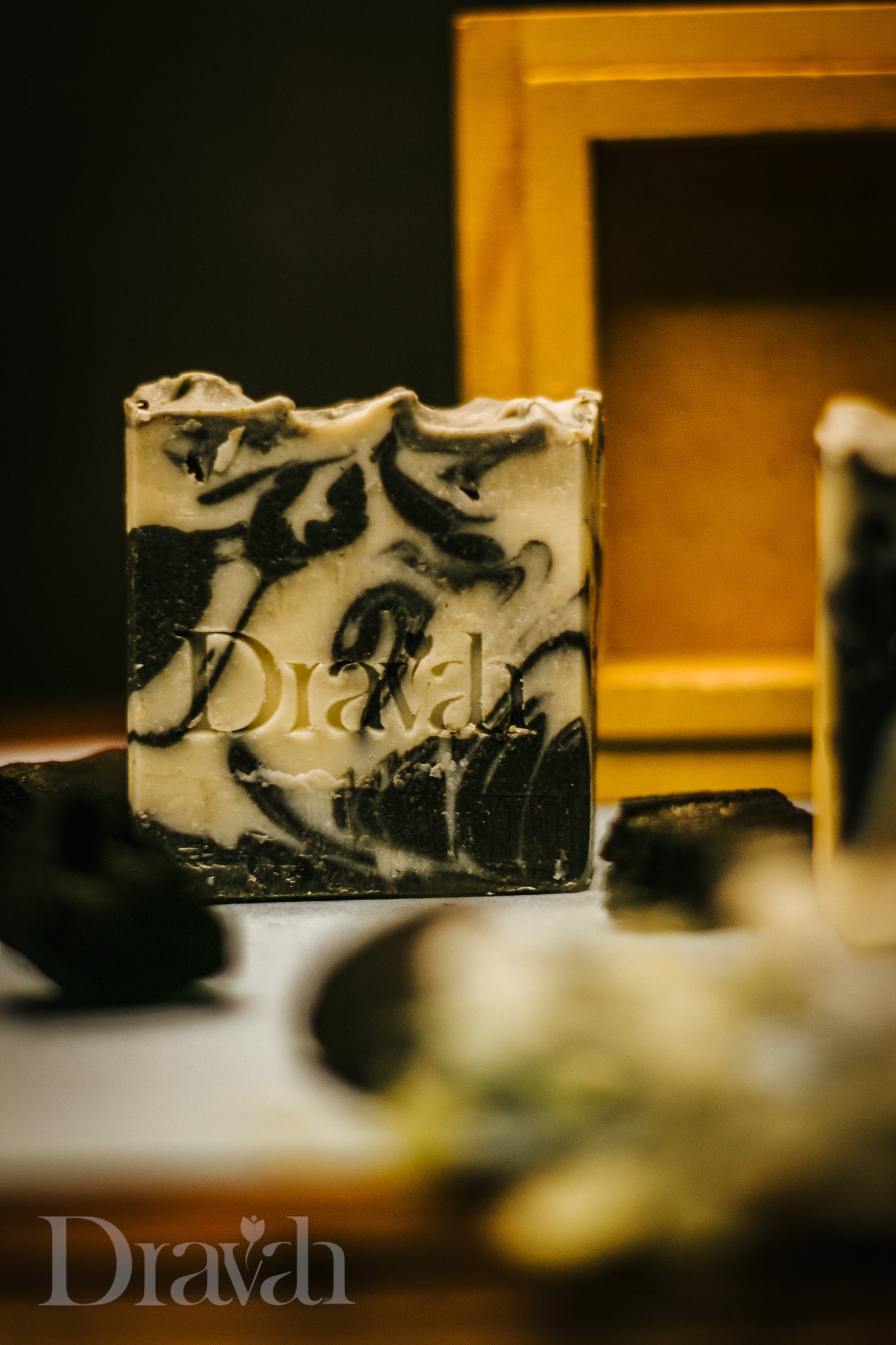 Akarshini - Bamboo Charcoal, Bentonite clay & Shea butter.